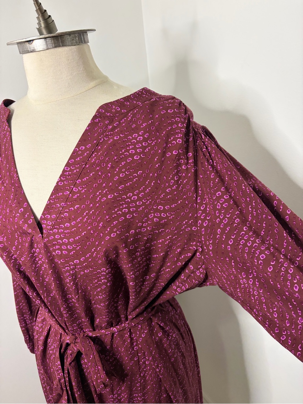 Penn. Penningtons Burgundy Abstract Print Tie Waist Midi Dress - Size 1X - Picture 4 of 14